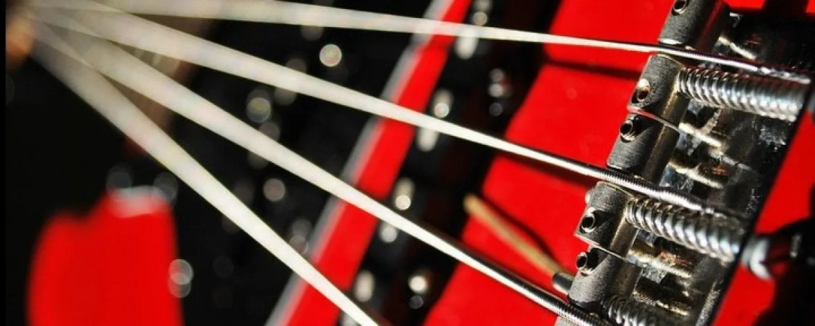 Elektrische gitaar afstellen, hoe doe je dat?